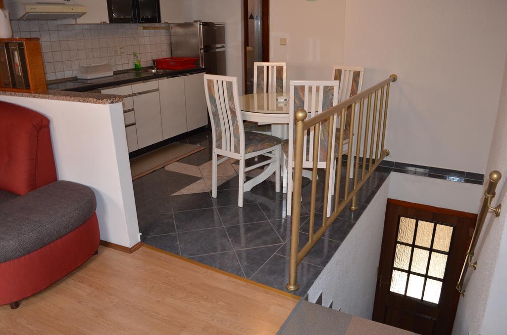 Apartment Borna Baška Eksteriør billede