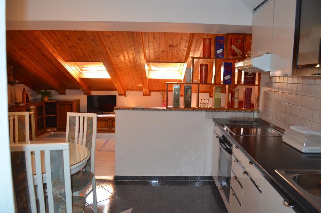 Apartment Borna Baška Eksteriør billede