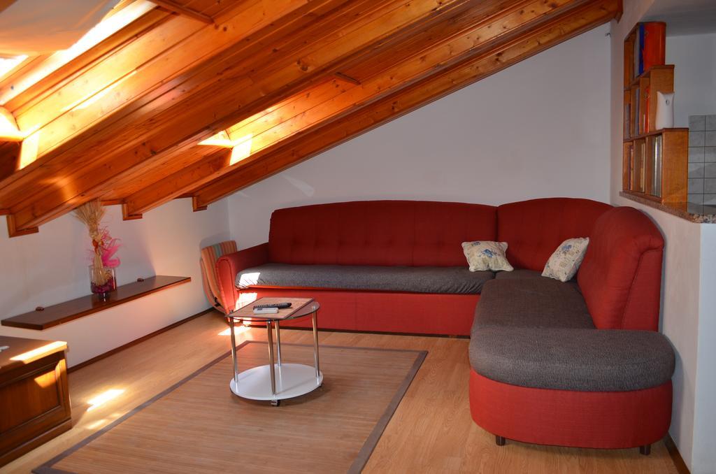 Apartment Borna Baška Eksteriør billede