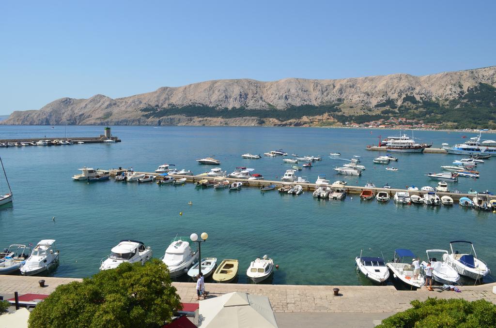 Apartment Borna Baška Eksteriør billede